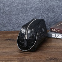 Pochette de poignet SHIMO en cuir de crocodile noir avec logo personnalisé, faible MOQ 50 pièces, sac de toilette de luxe pour hommes d'affaires