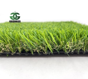 Tappeto in Erba Sintetica Premium Ecologico per Cani con Foro di Drenaggio, Resistente, per Area Giochi e Decorazione Giardino - Product Image 2
