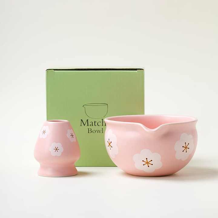 Customized Ceramic Pouring Spout Pink Color Matcha Bowl for Matcha Sets