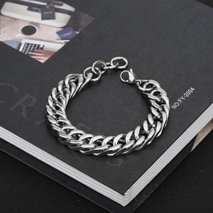 Cadena Cubana de Acero Inoxidable de 12 mm de Ancho, Diseño Nuevo y de Alta Calidad 2024, Personalizada e Impermeable - Product Image 3