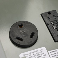 Boîte de prise de courant RV pré-câblée 20/30 ampères, panneau de prise de courant temporaire avec prise pour systèmes électriques de camping-car