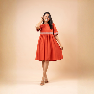 Vestido Corto de Lino Naranja de Primera Calidad, con Bordado Intrincado, para Mujer - Product Image 1