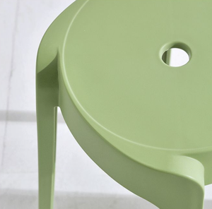 Chaise en plastique empilable de conception nordique moderne, excellente qualité d'usine, pas chère, tabourets de restaurant, tabourets d'extérieur, tabouret monobloc en plastique - Product Image 5