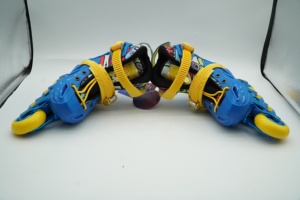 Vendita calda di alta qualità regolabile 4WD Outdoor velocità Racing rullo in linea scarpe da Skate di sicurezza per l'estate/inverno Fitness per le ragazze - Product Image 5