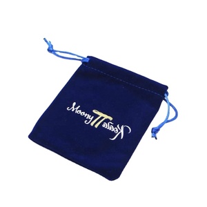 Bolsas de Terciopelo Negro para Dados con Logotipo Personalizable, Diseño Simple, Reciclables, para Joyería, Collares, Anillos y Pulseras, Venta Directa de Fábrica - Product Image 1