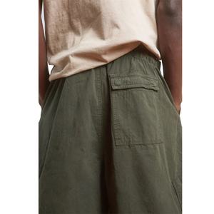 Shorts de style streetwear personnalisés, coupe décontractée, six poches, style cargo surdimensionné pour hommes - Product Image 6