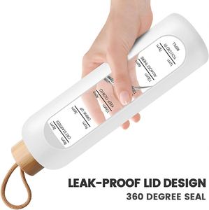 Bouteille d'eau unisexe personnalisée en verre borosilicate de 1000 ml, anti-fuite, sans BPA, avec manchon en silicone, portable pour le sport et la gym, vente en gros - Product Image 3