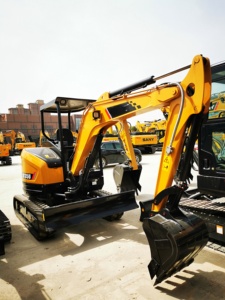 オリエマック機械 3.5トン ミニショベル YC35SR/SY35U/XE35E クローラー式掘削機 クボタ/ヤンマーエンジン搭載 - Product Image 3