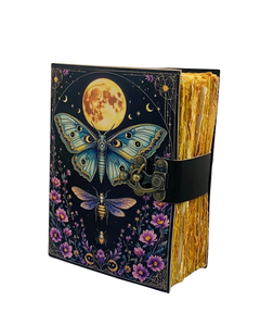 Carnet en cuir fait main motif floral de lune et de papillon, Grimoire céleste gaufré, pages vierges pour écrire, dessiner, esquisser et prendre des notes - Product Image 1