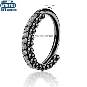 <span class=keywords><strong>En</strong></span> stock: Anillo de nariz de titanio F136 de grado implante, tipo <span class=keywords><strong>piercing</strong></span>, con cuentas laterales, sin costuras, bisagra de joyería, con circonita. - Product Image 5
