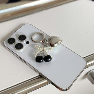 Y2K Silver Heart keychain Phone Case Pendant Keyring Women's Bag Accessories Gifts Pearl Bow <strong>Crystal</strong> Cherry Bag Charm Key chains - Product Image 4