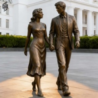 Statue de personnage en métal sur mesure de haute qualité, taille réelle, statue de couple en bronze pour la décoration extérieure des places publiques et des maisons