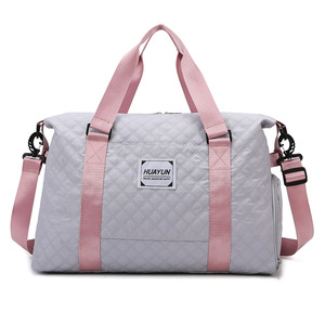 Unisex Geometric Durable Gym Duffel Bag Custom Logo Printed Nylon Travel Sports Fitness Hand-Held Shoulder Leisure Bag - Product Image 3