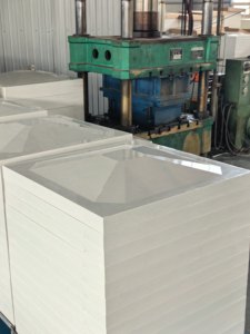 Réservoir d'<span class=keywords><strong>eau</strong></span> modulaire en PRV à sections, avec connexion boulonnée à 90 degrés, panneau anti-UV certifié pour la réservation d'<span class=keywords><strong>eau</strong></span> - Product Image 3