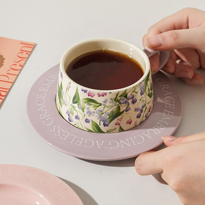 ชุดแก้วกาแฟเซรามิคสไตล์เรโทร ลายโบว์ สีม่วง พร้อมจานรองสำหรับดื่มน้ำชายามบ่าย - Product Image 3