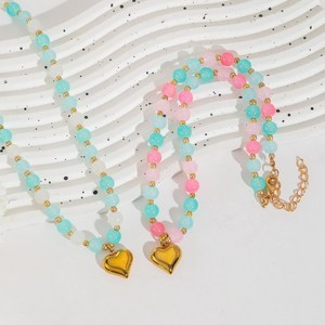 Collana di perle di pietra naturale con ciondolo a cuore in acciaio inossidabile fatta a mano arcobaleno - Product Image 6