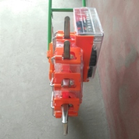 Semoir manuel à pousser SX Brand HP-9 à 9 rangs avec espacement des semences de 15 cm et profondeur de semis de 5-7,5 cm pour le soja/les arachides