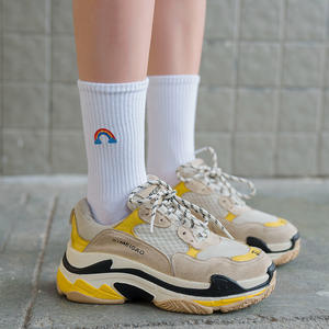 인기있는 자수 귀여운 태양 구름 달 패턴 캔디 컬러 양말 사용자 정의 여성 - Product Image 5