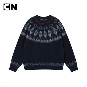 Fabricant de pulls certifiés GRS, vente en gros, pulls personnalisés pour hommes en coton et polyester, style vintage Fair Isle, pull de Noël moche unisexe - Product Image 3