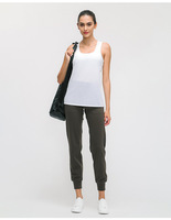 Top deportivo con sujetador incorporado para mujer, Top corto para correr, blusa de Yoga transpirable suelta, ropa de entrenamiento, camisetas sin mangas cortas