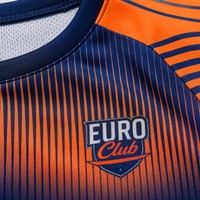 Maillot de football EURO style club à rayures dégradées par sublimation, personnalisable avec nom et numéro, 100 % polyester, faible MOQ, tenue d'équipe