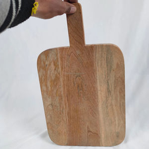 Tabla de Cortar de Madera Natural de Alta Calidad con Superficie Lisa y Forma Gruesa, Perfecta para Cortar Verduras, Frutas y Carne - Product Image 1