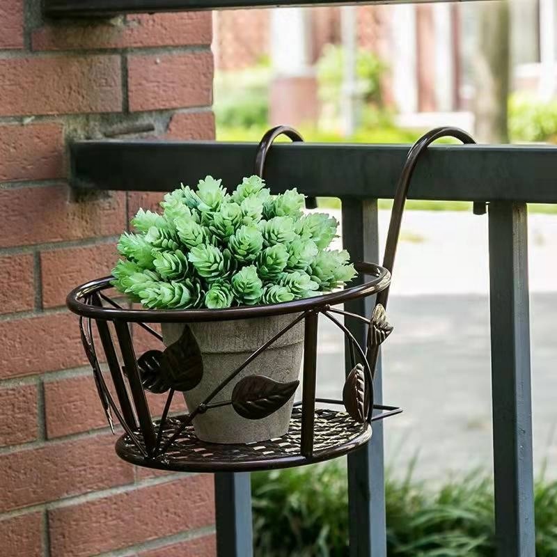 Fensterbank-Hängeregal Balkon-Geländer Blumenständer Hängender Blumentopf Blumenregal Verstärkt Moderner Europäischer Stil Innenbereich| Alibaba.com