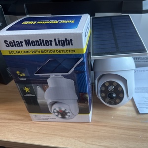 Lampe <span class=keywords><strong>détecteur</strong></span> <span class=keywords><strong>de</strong></span> <span class=keywords><strong>mouvement</strong></span> extérieure semblable à une caméra Simulation <span class=keywords><strong>de</strong></span> moniteur sans fil PIR solaire <span class=keywords><strong>applique</strong></span> <span class=keywords><strong>murale</strong></span> <span class=keywords><strong>de</strong></span> jardin pour jardin et cour - Product Image 1
