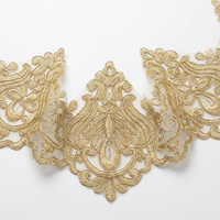 Dentelle de mariage en maille à sequins écologiques, brodée à la machine, motif baroque doré festonné, pour robe de mariée et voile OEM ODM