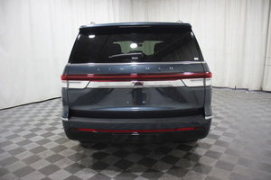 <span class=keywords><strong>Prix</strong></span> d'enchères pour le SUV Ford-<span class=keywords><strong>Lincoln</strong></span> Navigators 2025 d'occasion avec un faible kilométrage en bon état de fonctionnement option complète - Product Image 4