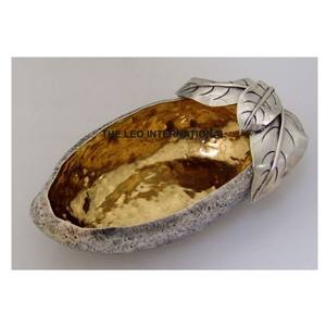 Tazón Decorativo Ovalado de Metal Niquelado en Forma de Hoja para Servir Aperitivos y Frutas, Artículo para Mesa a Precio Económico - Product Image 6