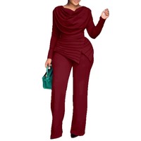Nouveauté : Ensemble deux pièces pour femme avec haut asymétrique plissé et pantalon large à col drapé