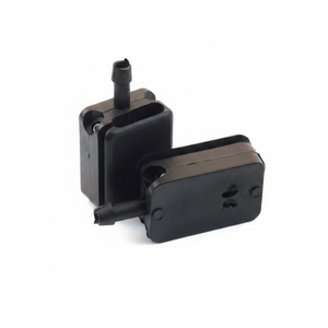 Boquilla de chorro para limpiaparabrisas 2 piezas delanteras para compatible con la parte superior del limpiaparabrisas de autobús universal - Product Image 2