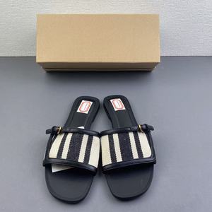 Sandales plates à bout rond à motif noir et blanc, nouvelle collection été 2026 ZA pour femmes, sandales tongs simples à enfiler à bout ouvert - Product Image 3