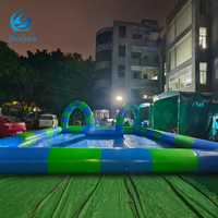 Piscina de agua enorme y soleada de alta calidad para niños, parque familiar, piscina inflable para muchos pueblos
