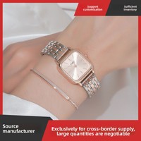Jam Tangan Wanita Elegan Niche Sederhana Serbaguna dengan Tali Baja Quartz Chronograph Bentuk Kotak Kecil + Set Gelang Pribadi