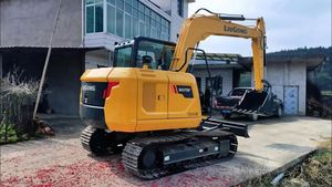 Miniexcavadora Liugong 9075F con línea de martillo, 7.5 toneladas, fabricada en China, miniexcavadora hidráulica de cadenas, retroexcavadora para movimiento de tierras - Product Image 3