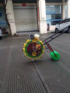 มือปลูกผลักเครื่องหยอด<span class=keywords><strong>เมล็ด</strong></span>ถั่วลิสงแม่นยำ,การเพาะเมล็ดอเนกประสงค์ขนาดเล็กอัตโนมัติเต็มรูปแบบ - Product Image 6