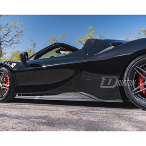 สเกิร์ตข้างคาร์บอนไฟเบอร์แบบเต็มแผ่น รุ่น SF90 NOV Style สำหรับ Ferrari SF90 Stradale & Spider - Product Image 4