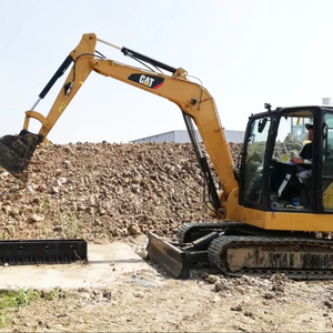 Grande réduction, livraison rapide, mini-excavatrice hydraulique sur chenilles d'occasion fabriquée au Japon, Caterpillar 305.5E à vendre - Product Image 4