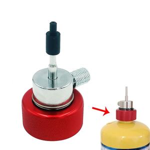 Adaptador de Recarga de Gas Propano Zimakyfa, Puerto de Aceite de Silicona, Aleación de Aluminio, Color Plata+Rojo, Compatible con Coleman - Product Image 1