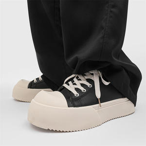 Chaussures de course tendance et populaires, respirantes et rehaussées, confortables, en forme de <span class=keywords><strong>Mickey</strong></span> Mouse. - Product Image 3