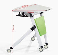 Chaise de classe personnalisable avec roulettes, design moderne, empilable, durable, ergonomique et réglable pour la formation, en forme d'éventail