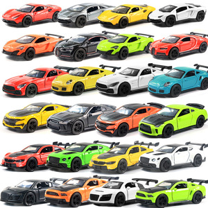 Modèle de simulation en alliage à l'échelle 1/36, SUV tout-terrain avec portes ouvrables, à rétrofriction, moulé sous pression, pour enfants - Vente en gros - Product Image 2