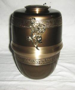 Urne funéraire en laiton pour cendres d'adultes, style européen, métal peint à la main, finition émail chaud, durable, fournitures funéraires et d'enterrement - Product Image 2