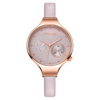 Montre Femme Tendance à Cadran Floral Unique, Montre à Quartz avec Bracelet en Cuir, Montre-Bracelet pour Femme, Personnalisation Usine