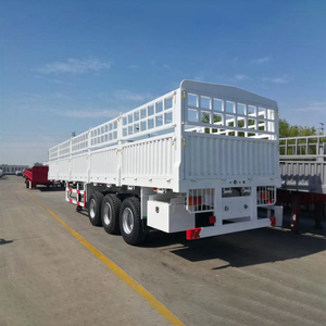 Remolque con Valla Montada en Camión para Transporte de Animales |   Remolque de Valla Montado en Camión para Transporte de Animales - Product Image 6