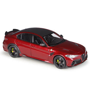 Bburago 1:18 <span class=keywords><strong>Alfa</strong></span> <span class=keywords><strong>Romeo</strong></span> <span class=keywords><strong>Giulia</strong></span> GTA aleación coche de carreras modelo Diecast Metal coche deportivo vehículo modelo simulación niños juguete para regalo - Product Image 1