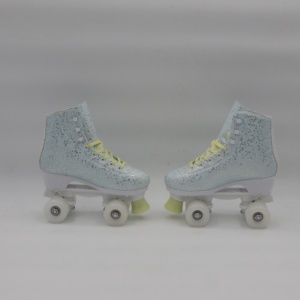 <span class=keywords><strong>Patines</strong></span> <span class=keywords><strong>de</strong></span> ruedas cuádruples para exteriores para niña, cuero PU especial con rueda <span class=keywords><strong>de</strong></span> aleación brillante ligera, suela <span class=keywords><strong>de</strong></span> PVC - Product Image 6
