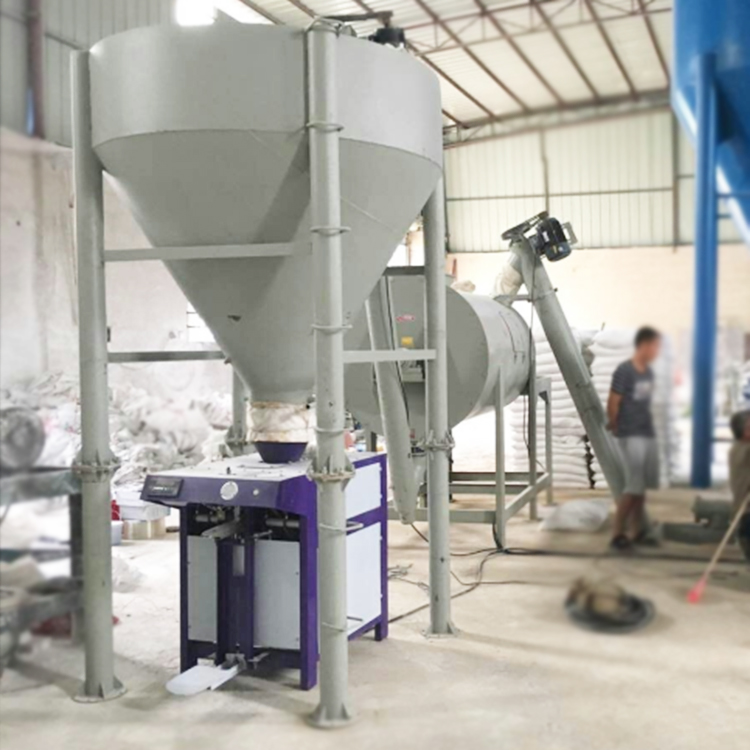 Настенный смеситель для производства сухих строительных растворов